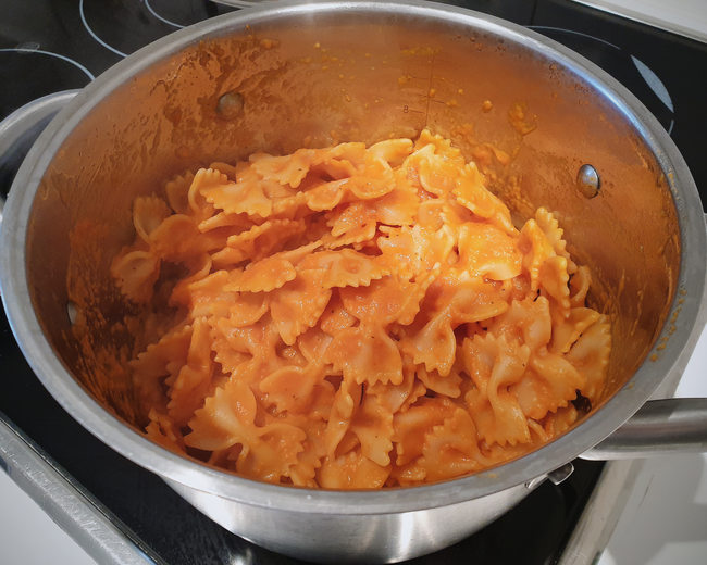 pasta-con-salsa-tomate-casera-thermomix