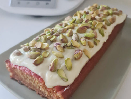 bizcocho remolacha receta pistacho chocolate blanco cobertura