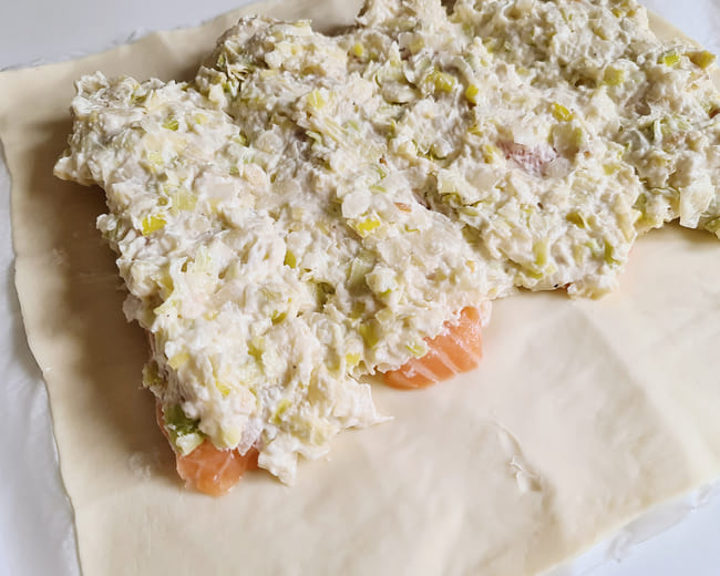 hojaldre-salmón-puerro-nata