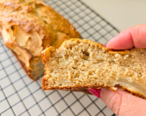 bizcocho de manzana y pera sin azúcar thermomix