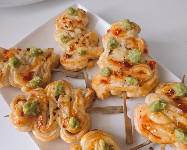 receta entrante navidad árboles de hojaldre con jamón y queso