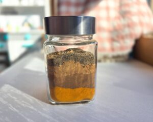 Ingredientes golden milk o leche dorada de cúrcuma