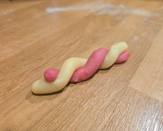 hacer galletas navideñas de bastón